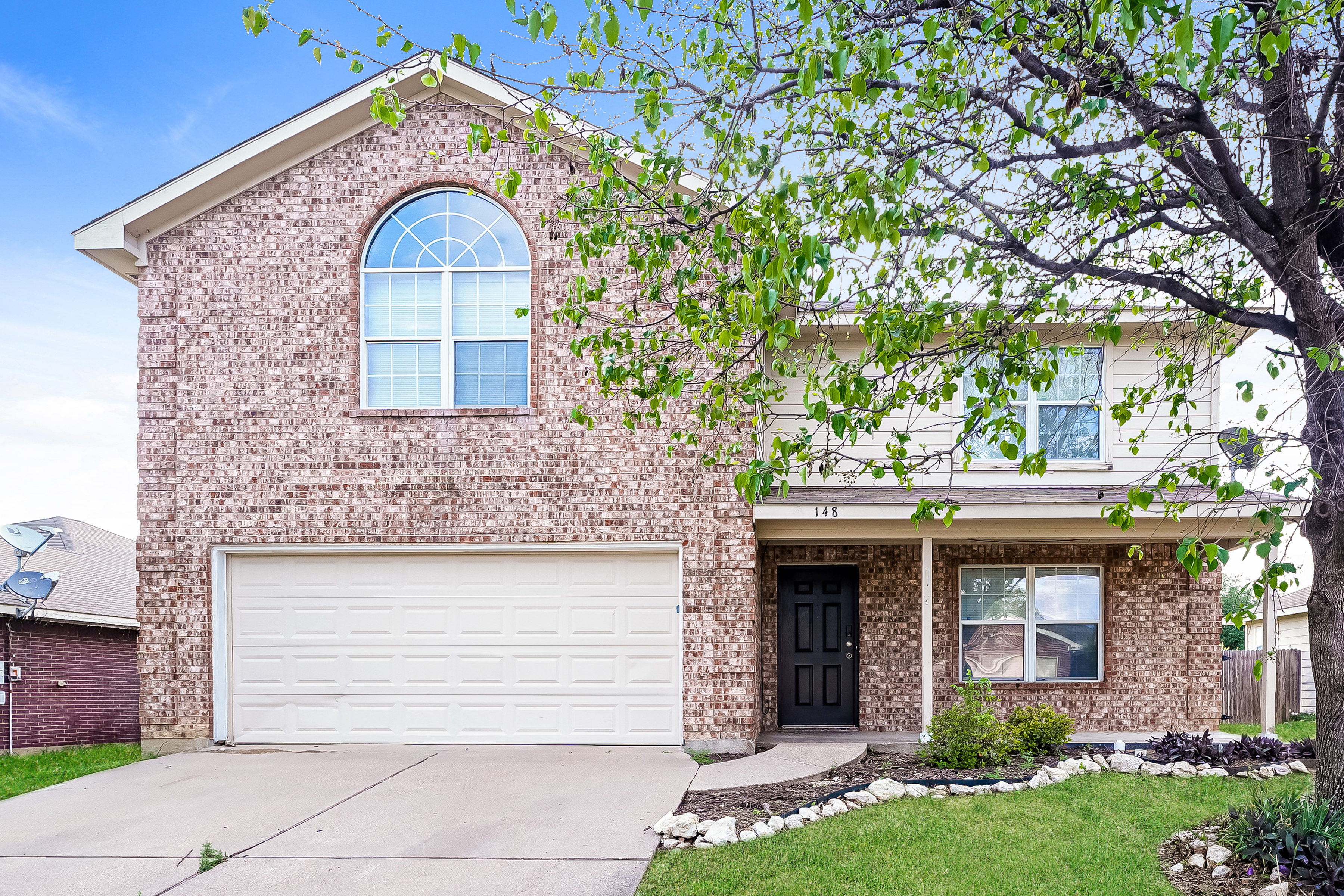 148 Centennial Pl Crowley, TX 76036